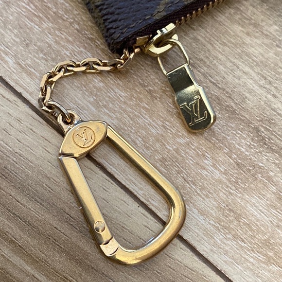 Sold - Picture 6 of 11